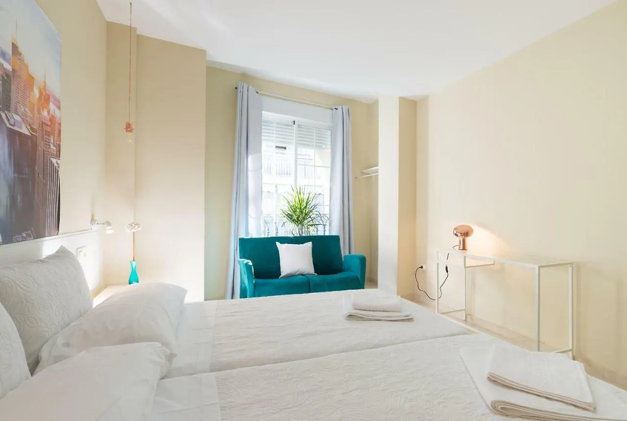Apartamento Gr2-Large Groups Apt-Walking Distance To Old Town Málaga